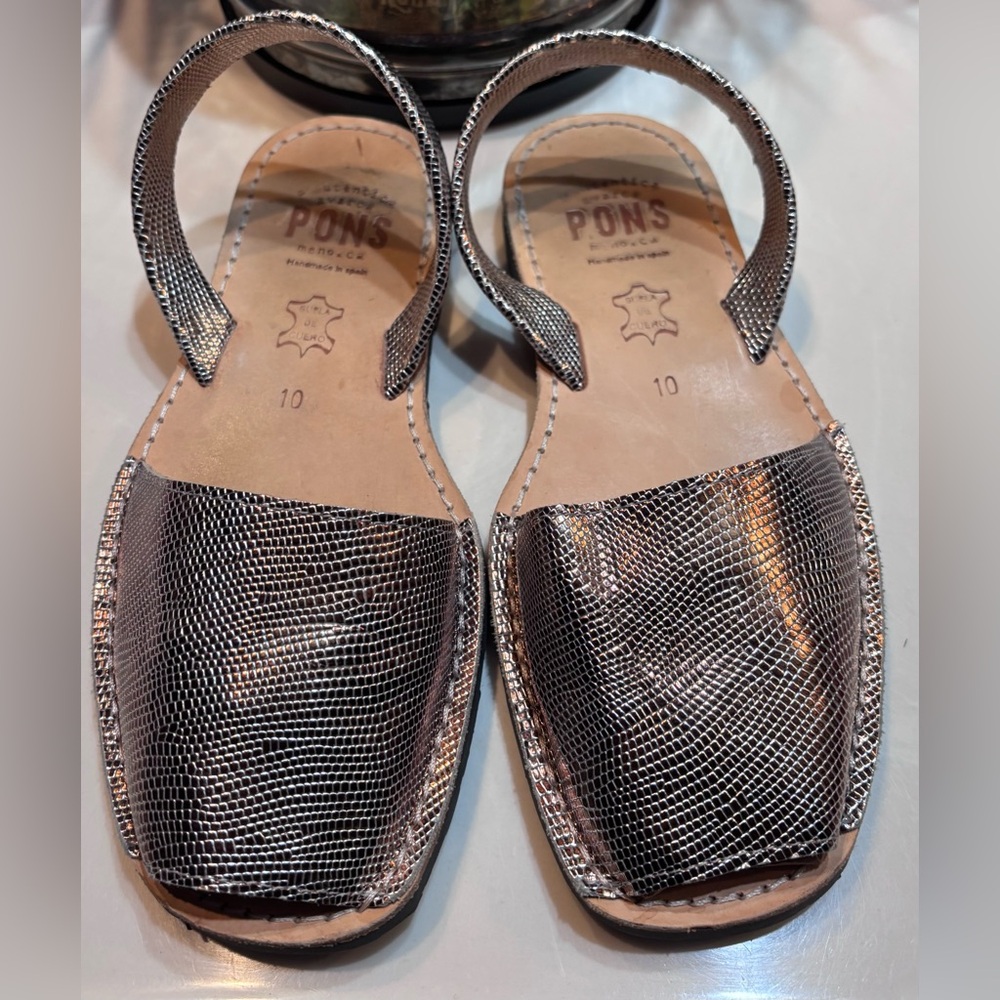 PONS Avarcas Classic Sandals Metallic sz 10 NWOT
